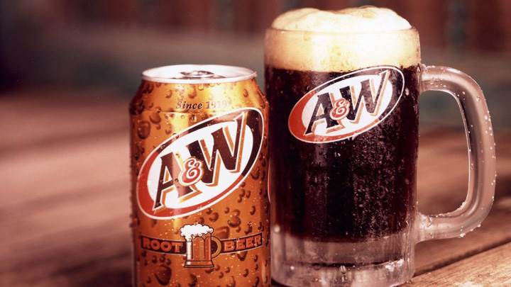 A And W Root Beer Can And Mug